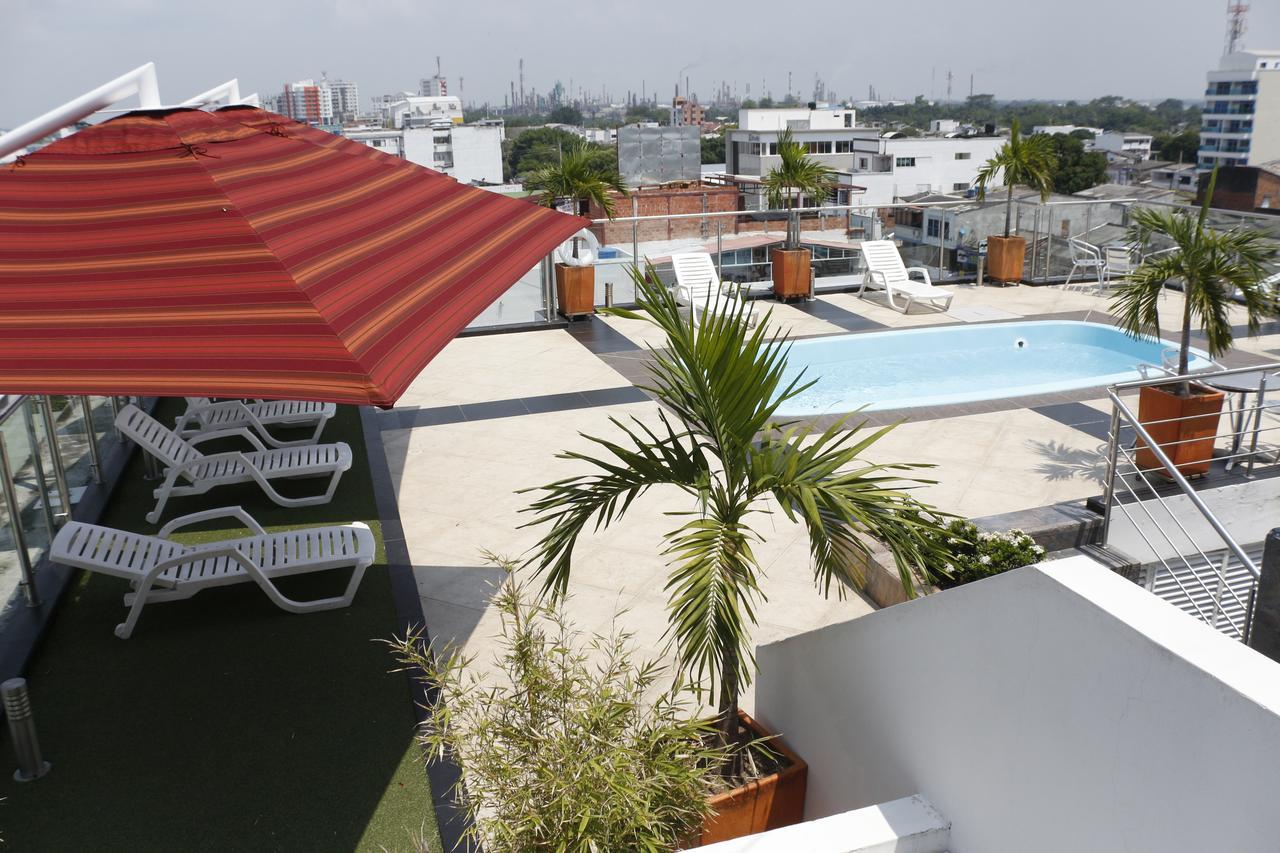 Hotel Bachue บารังกาแบร์เมฮา ภายนอก รูปภาพ
